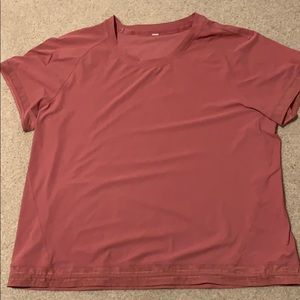 Lululemon pink top